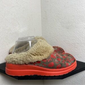 Ugg skull cross bones wedge mule clog slippers orange